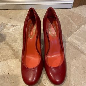 Elie Tahari Red leather heels with purple accent heel